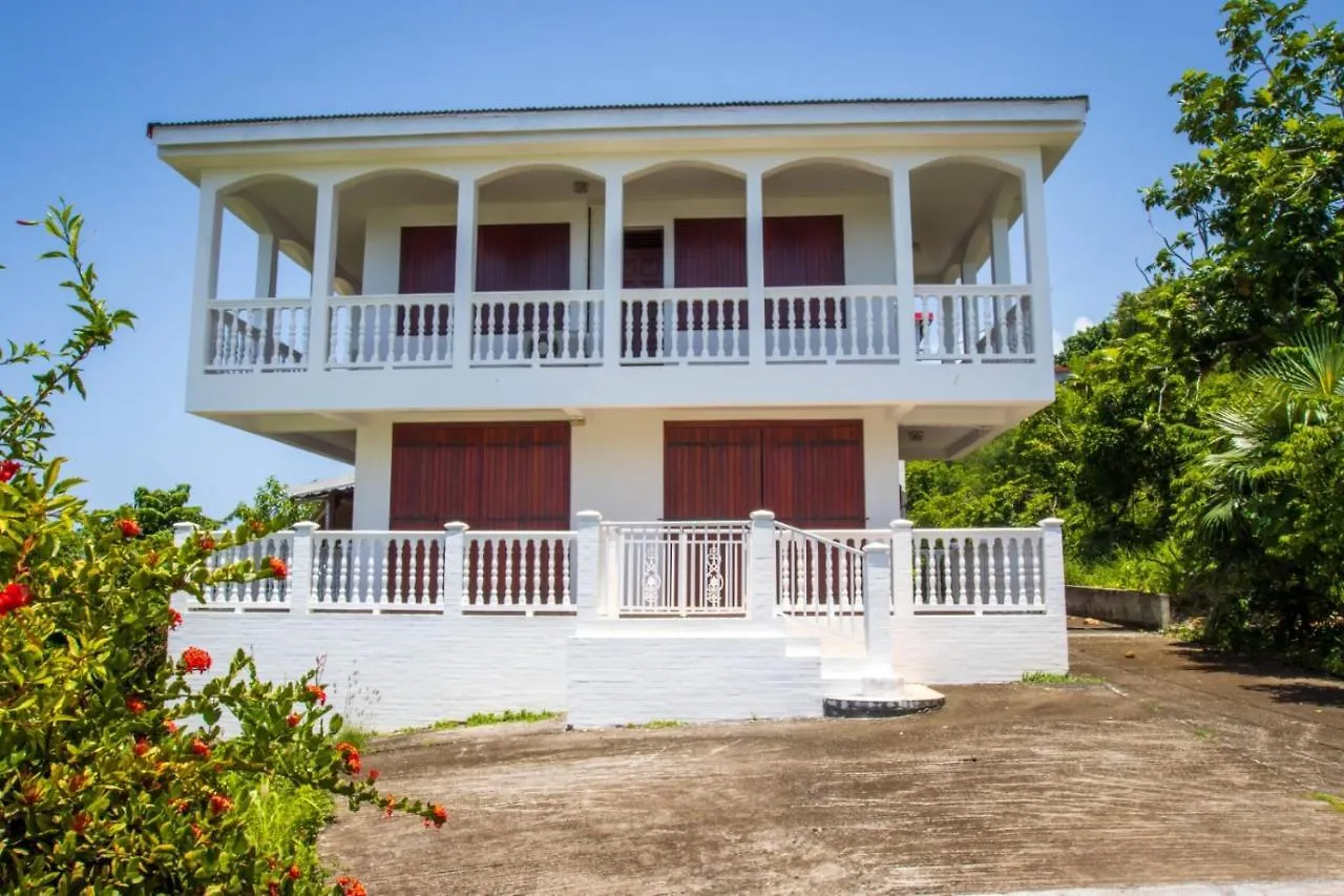 T2 Des Tortues Villa Bouillante 0*,  Guadeloupe